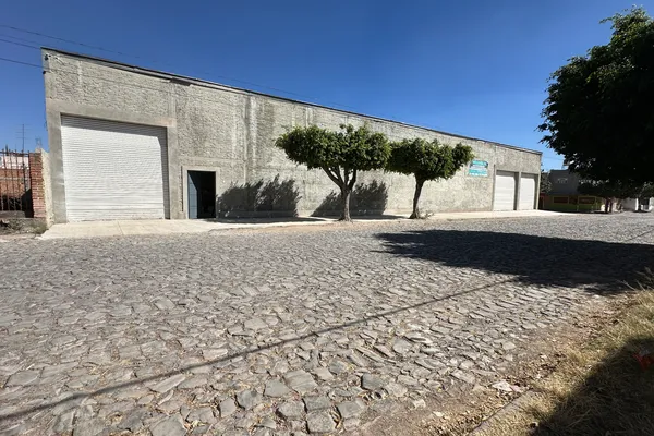 Foto de inmueble en . #., Col. El Salto Centro C.P. 45680, El Salto