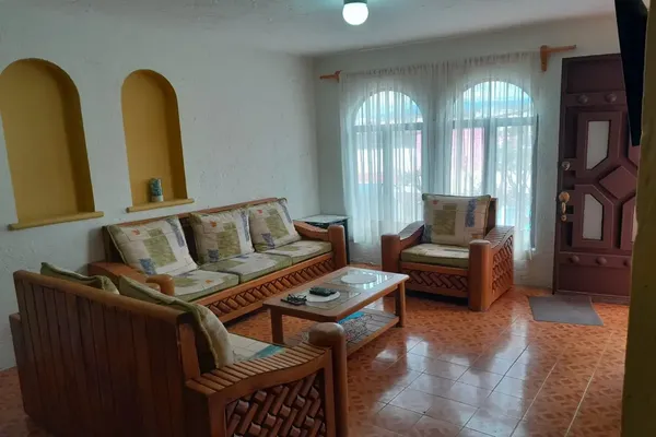 Foto de inmueble en EL TUNEL #102, Col. Miraval C.P. 62270, Cuernavaca