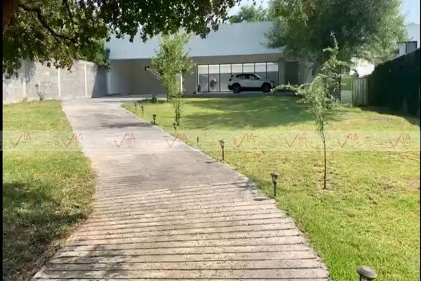 Foto de inmueble en El Uro, Col. El Uro C.P. 64986, Monterrey