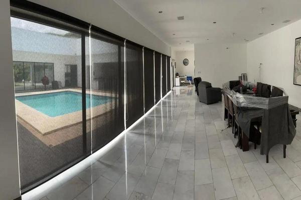 Foto de inmueble en  , Col. El Uro C.P. 64986, Monterrey