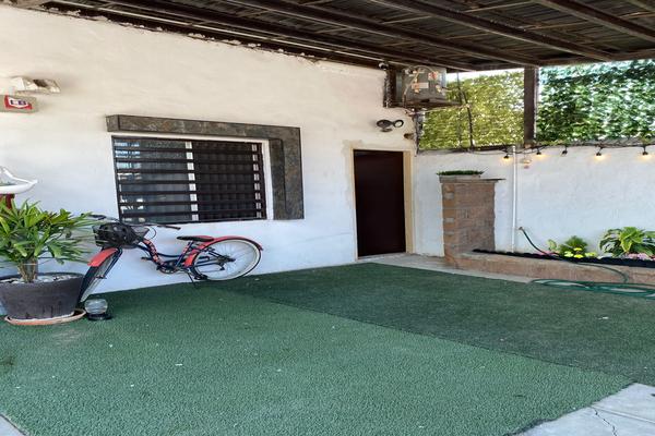 Foto de inmueble en Emeterio Ochoa, Col. Nuevo Palmira C.P. 83457, San Luis Río Colorado