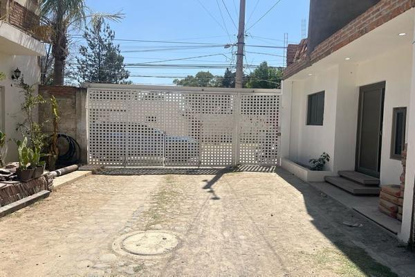 Foto de inmueble en Emiliano Zapata, Col. Santa Cruz Del Valle C.P. 45655, Tlajomulco de Zúñiga