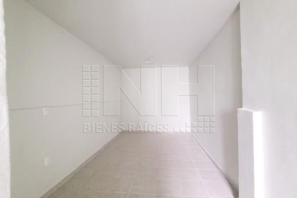 Foto de inmueble en Emilio Carranza, Col. San Andrés Tetepilco C.P. 09440, Iztapalapa