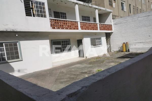 Foto de inmueble en Emilio Carranza, Col. Tampico Centro C.P. 89000, Tampico