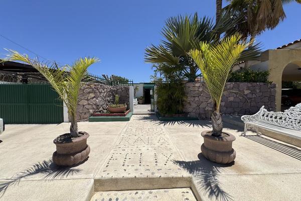 Foto de inmueble en Encinas, Col. Zona Central C.P. 23000, La Paz