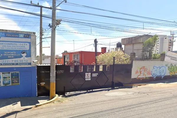 Foto de inmueble en ENCINO #00, Col. Los Viveros C.P. 72150, Puebla