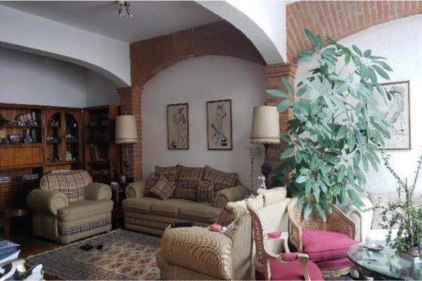 Foto de inmueble en Encinos, Col. Jardines del Ajusco C.P. 14200, Tlalpan