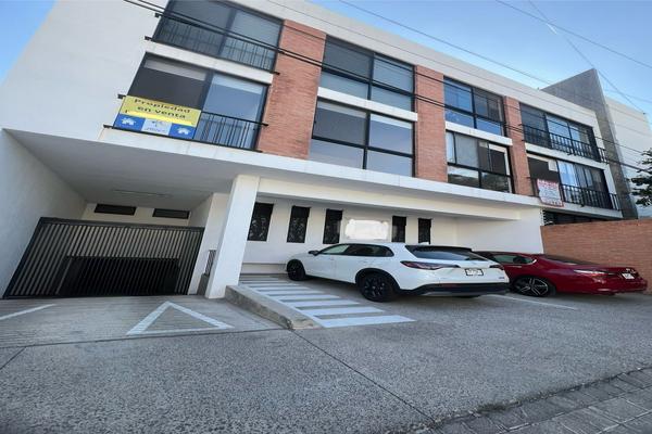 Foto de inmueble en Encinos, Col. Loma Bonita Ejidal C.P. 45085, Zapopan