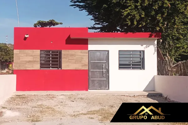 Foto de inmueble en Enczino #0, Col. Loma Bonita C.P. 82198, Mazatlán
