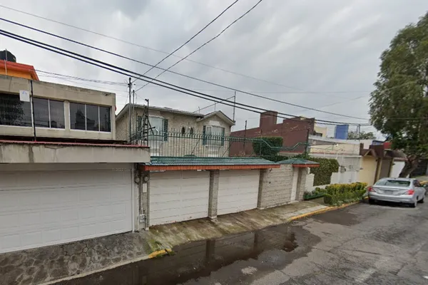 Foto de inmueble en ENRIQUE CARNIADO #0, Col. Morelos 1a Sección C.P. 50120, Toluca