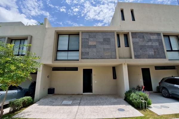 Foto de inmueble en Enrrique limon diaz, Col. Jardines de Santa Anita C.P. 45646, Tlajomulco de Zúñiga