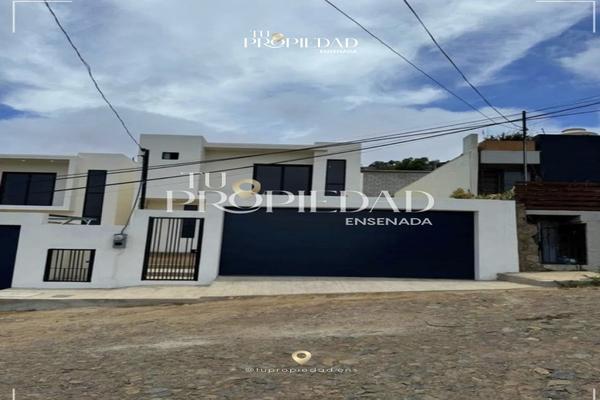 Foto de inmueble en  , Col. Ensenada Centro C.P. 22800, Ensenada