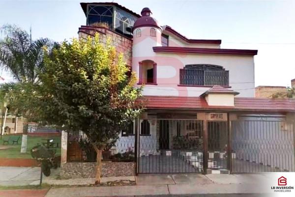 Foto de inmueble en Es circuito división del norte, Col. Residencial Revolución C.P. 45580, San Pedro Tlaquepaque