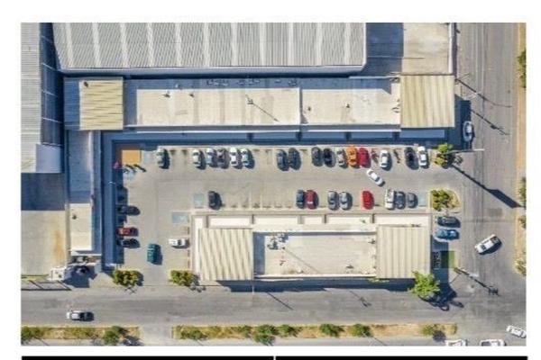 Foto de inmueble en ESCOBEDO PLAZA LAS TORRES, Col. Parque Industrial Libramiento C.P. 66072, General Escobedo