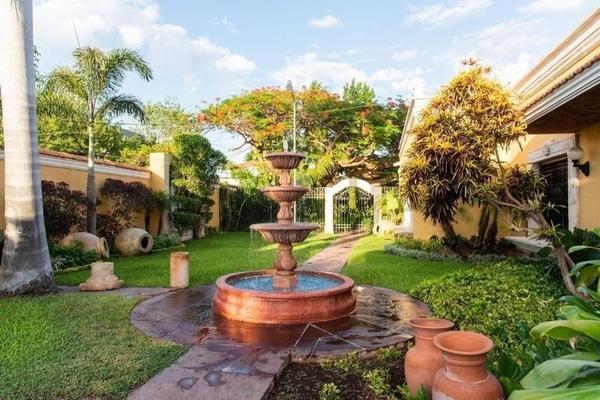 Foto de inmueble en Espectacular Residencia En Venta En Itzimna, Col. Itzimna C.P. 97100, Mérida