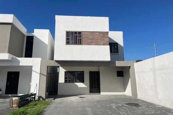 Foto de inmueble en  , Col. Estancias Valle de Plata C.P. 66609, Apodaca