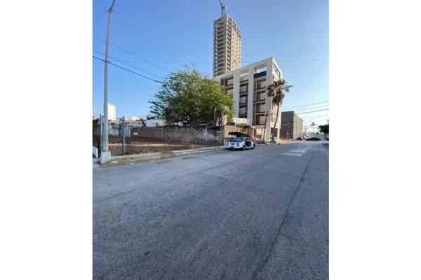 Foto de inmueble en  , Col. Estero C.P. 82010, Mazatlán