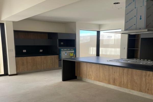 Foto de inmueble en Estrella, CP de los Horizontes #191, Col. Horizontes Residencial C.P. 78216, San Luis Potosí