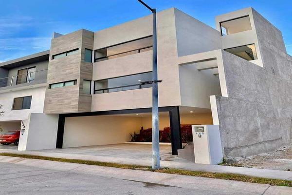 Foto de inmueble en Estrellas, Col. San Angel III C.P. 78120, San Luis Potosí