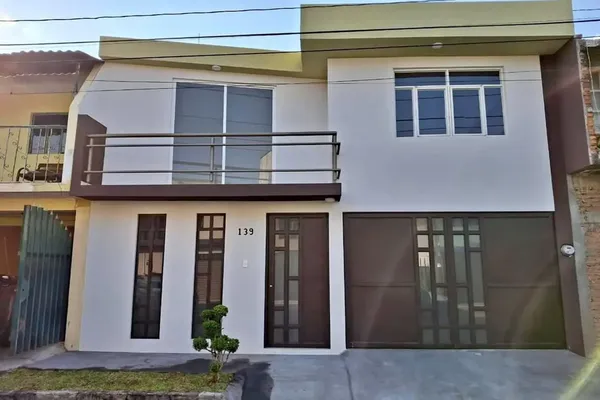 Foto de inmueble en esvasonia #125, Col. Eduardo Ruiz C.P. 58149, Morelia