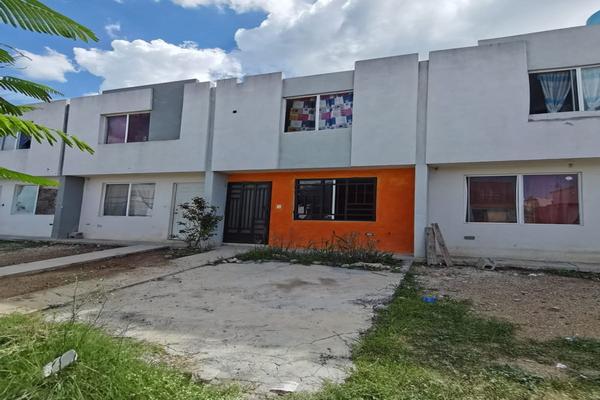 Foto de inmueble en eucalipto, Col. Valle del Roble C.P. 67458, Cadereyta Jiménez