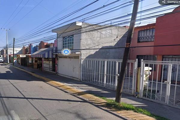 Foto de inmueble en  , Col. Ex-Hacienda San Felipe 1a. Sección C.P. 55717, Coacalco de Berriozábal