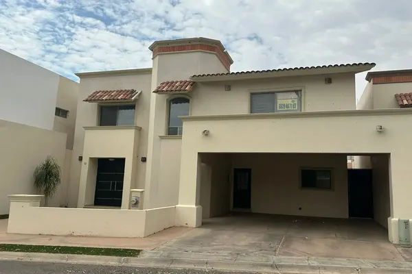 Foto de inmueble en F #3, Col. Valle del Lago Residencial C.P. 83240, Hermosillo