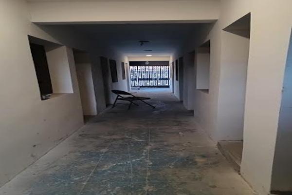 Foto de inmueble en Av. Revolución, Zona Centro, Tijuana, B.C., Col. Zona Centro C.P. 22000, Tijuana