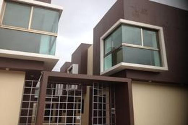 Foto de inmueble en Boca Negra #s/n, Col. Puerto México C.P. 96510, Coatzacoalcos