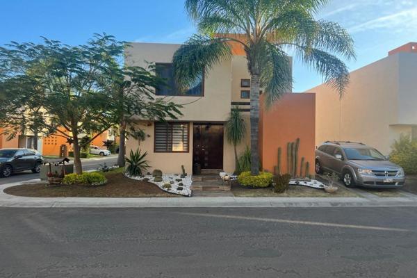 Foto de inmueble en Circuito puerta real, Col. Puerta Real C.P. 76910, Corregidora