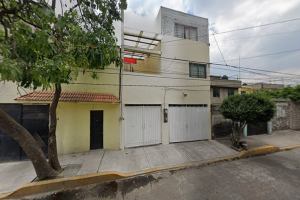 Foto de inmueble en Hugonotes, Col. Miguel Hidalgo C.P. 13200, Tláhuac