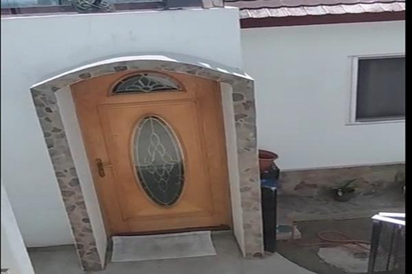 Foto de inmueble en Avenida Paseo de la Constitución #309, Col. Arboledas C.P. 76140, Querétaro
