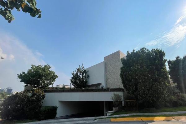 Foto de inmueble en De los Frailes, Col. Residencial los Frailes C.P. 45140, Zapopan