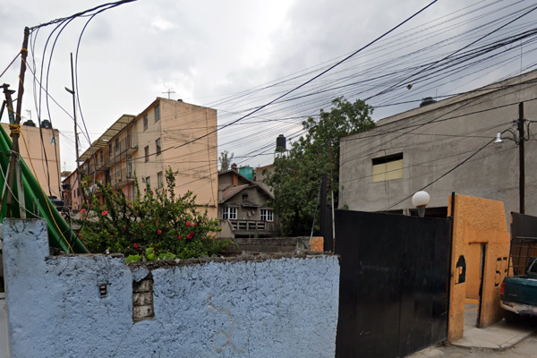 Foto de inmueble en Avenida Miguel Hidalgo 98 #98, Col. San Bartolo Cahualtongo C.P. 02720, Azcapotzalco