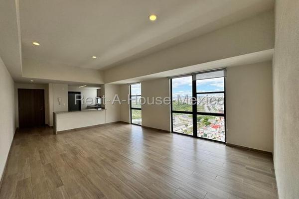 Foto de inmueble en El Mirador, 76134 Santiago de Querétaro, Qro., Col. El Mirador C.P. 76134, Querétaro