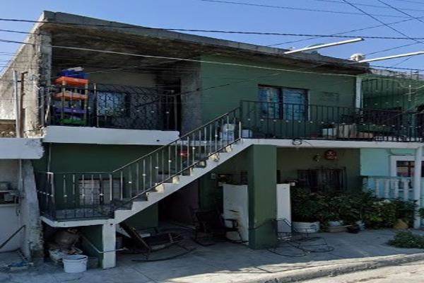 Foto de inmueble en Matematicas #s/n, Col. Miguel Hidalgo (Fomerrey 19) C.P. 67180, Guadalupe