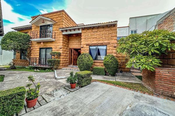 Foto de inmueble en TLACOTE, Col. Villas del Mesón C.P. 76226, Querétaro
