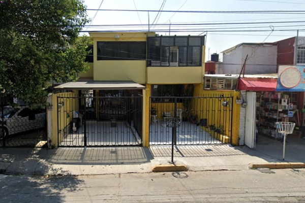 Foto de inmueble en Calle Alamo, Col. Leandro Valle C.P. 54040, Tlalnepantla de Baz