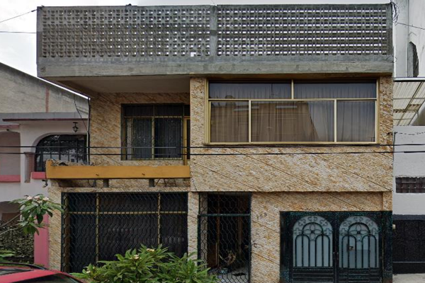 Foto de inmueble en Cocoteros, Col. Nueva Santa Maria C.P. 02800, Azcapotzalco