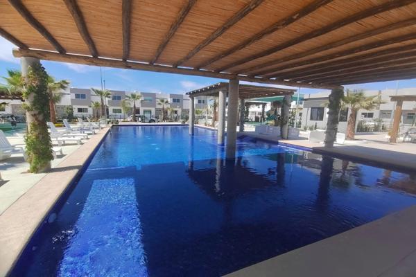 Foto de inmueble en AVE DEL PACIFICO, Col. San Juan C.P. 82275, Mazatlán