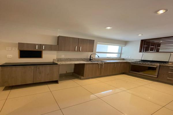 Foto de inmueble en Prolongación Paseo de la Reforma, Col. Santa Fe Cuajimalpa C.P. 05348, Cuajimalpa de Morelos