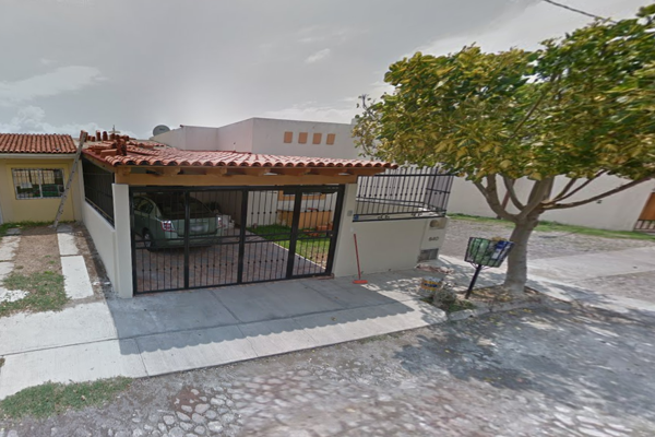 Foto de inmueble en Laguna de Juluapan, Col. La Rivera C.P. 28078, Colima