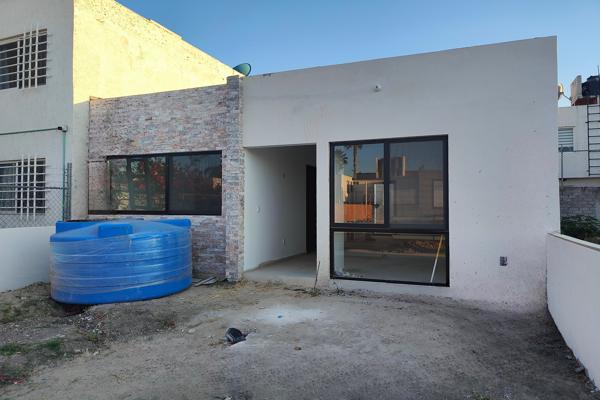 Foto de inmueble en Avenida Andamaxei #21, Col. Santuarios del Cerrito C.P. 76900, Corregidora