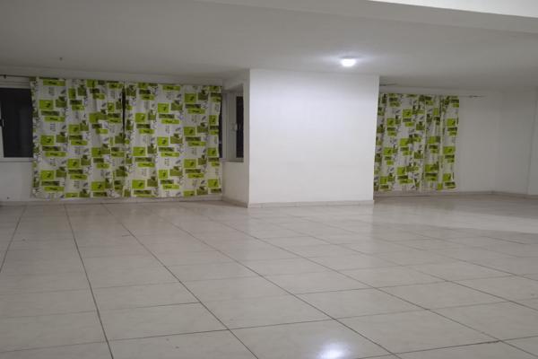 Foto de inmueble en Calle 5 #s/nInt. 1, Col. José López Portillo C.P. 09920, Iztapalapa