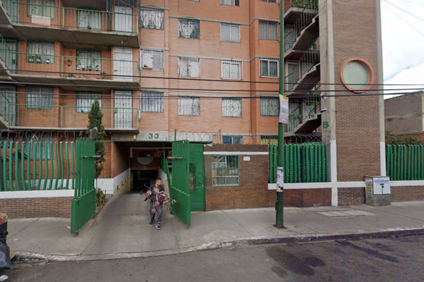 Foto de inmueble en Calle Cinco #s/n, Col. Agrícola Pantitlan C.P. 08100, Iztacalco