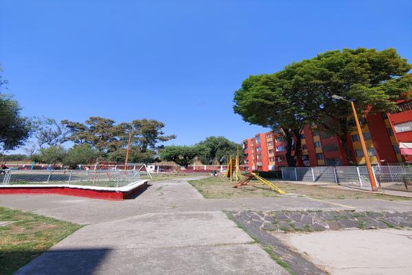 Foto de inmueble en Av. de las Civilizaciones 32, U.H. Rosario I Sector Croc II, 54090 Tlalnepantla, Méx. #32, Col. San Jerónimo Tepetlacalco C.P. 54090, Tlalnepantla de Baz