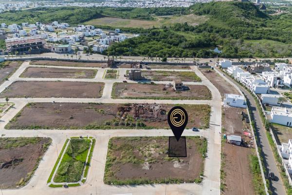 Foto de inmueble en Paseo del pacifico, Col. Balcones de Loma Linda C.P. 82000, Mazatlán