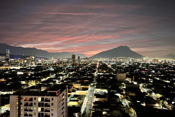 Foto de inmueble en Felix U. Gomez, Col. Desarrollo Urbano Reforma C.P. 64018, Monterrey
