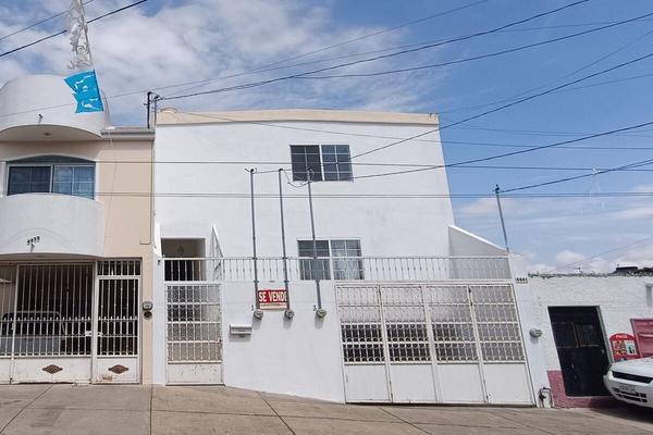 Foto de inmueble en Fermin Rivera, Col. Lomas del Paraíso 2a. Sección C.P. 44250, Guadalajara