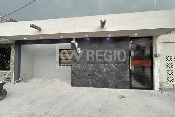 Foto de inmueble en FERMINA RIVERA, Col. Mujeres Ilustres C.P. 66635, Apodaca